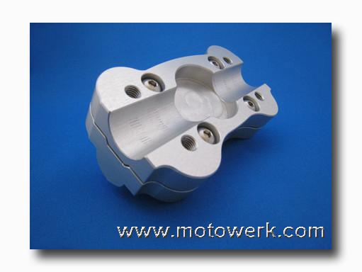 Antivibration Handlebar Riser Versys 650 (Final Sale) Antivibration Handlebar Riser Versys 650 (Final Sale)